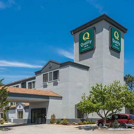 Quality Inn Lees Summit - Kansas City